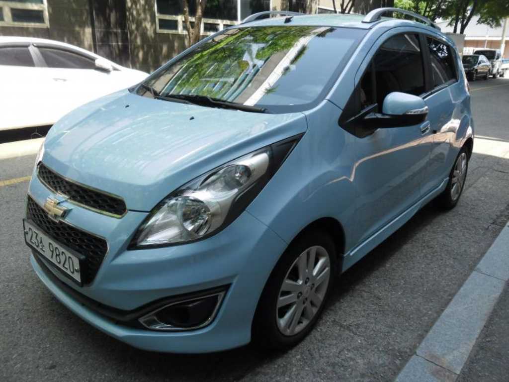 Chevrolet Spark - Vista 5