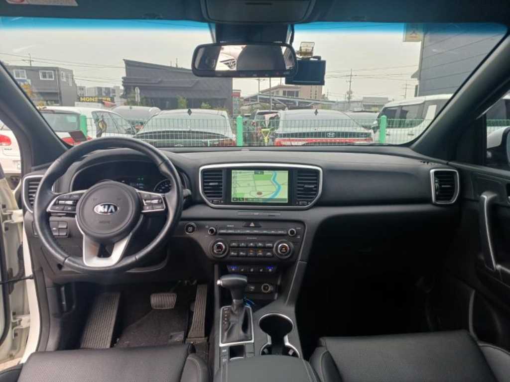 KIA Sportage - Vista 9
