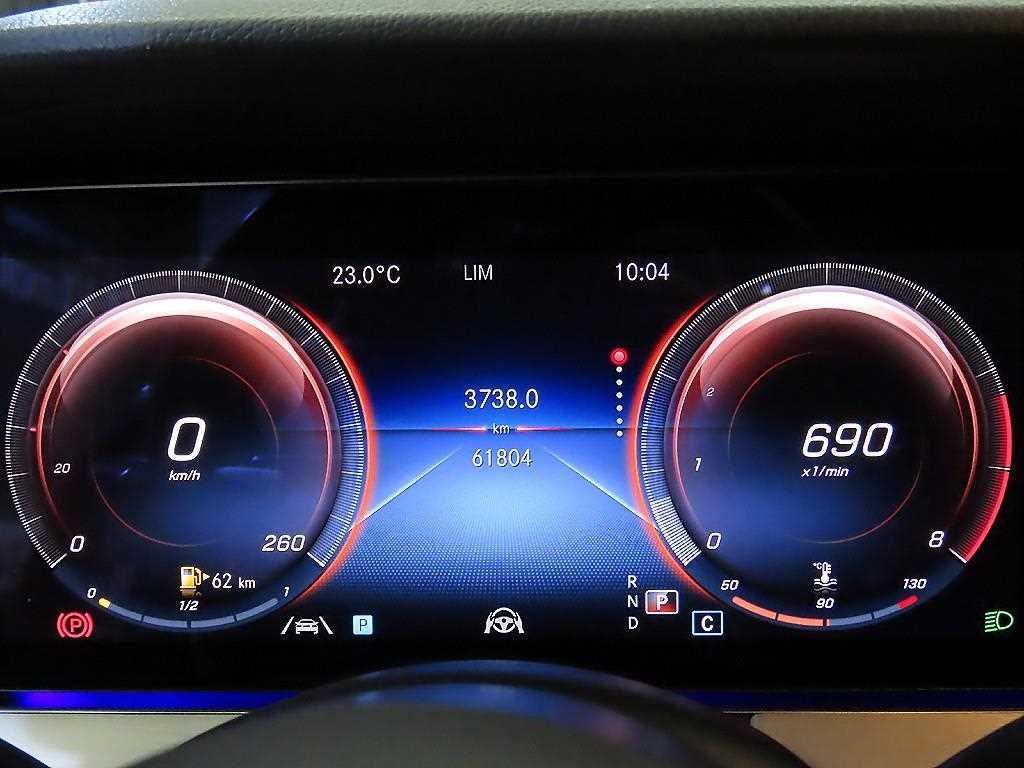 Mercedes Benz E class - Vista 9