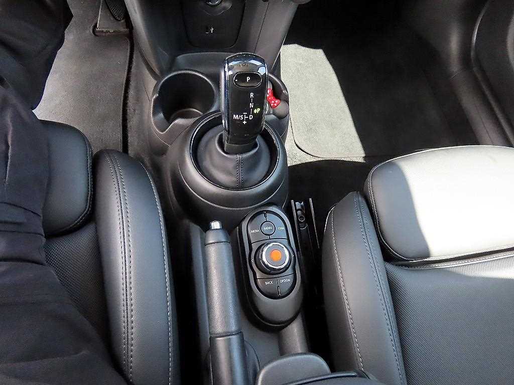 Mini Cooper - Vista 10