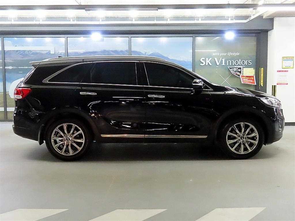 KIA Sorento - Vista 3