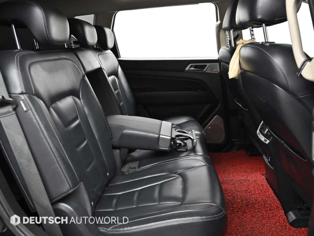 Ssangyong Rexton - Vista 12