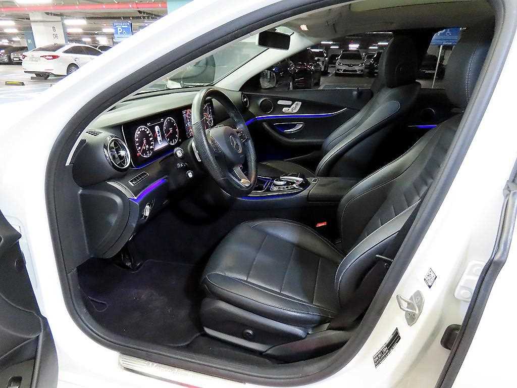 Mercedes Benz E class - Vista 6