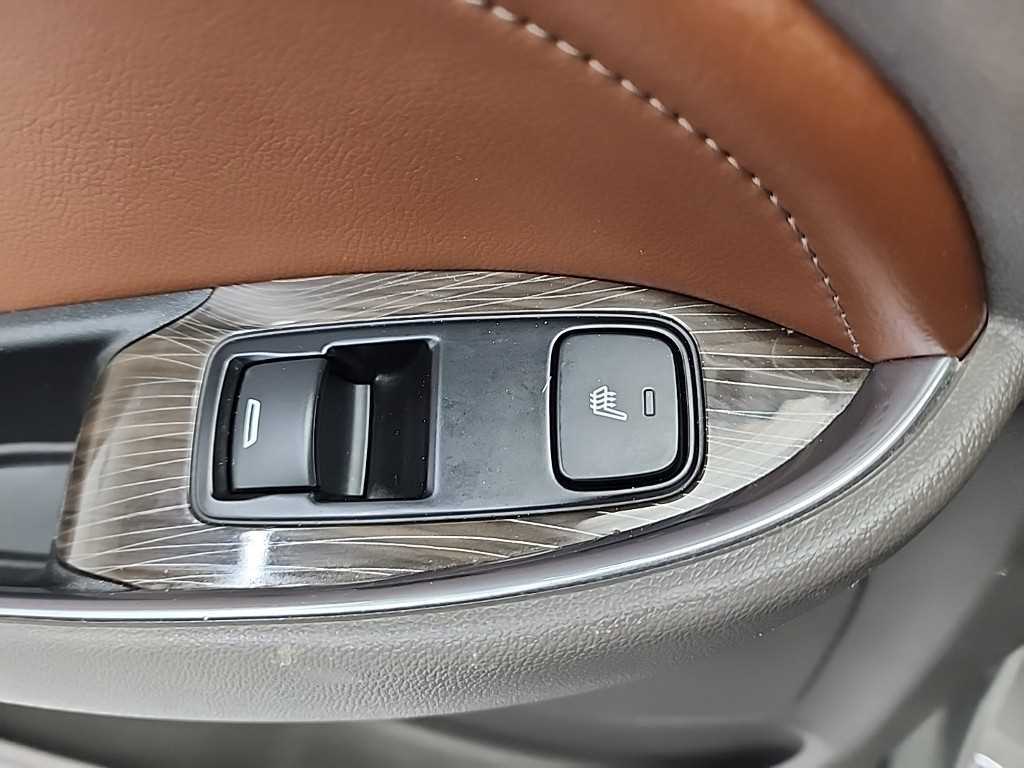 Chevrolet Malibu 2017 Gris - Importación desde Corea - HF Imports Iquique - Foto 14
