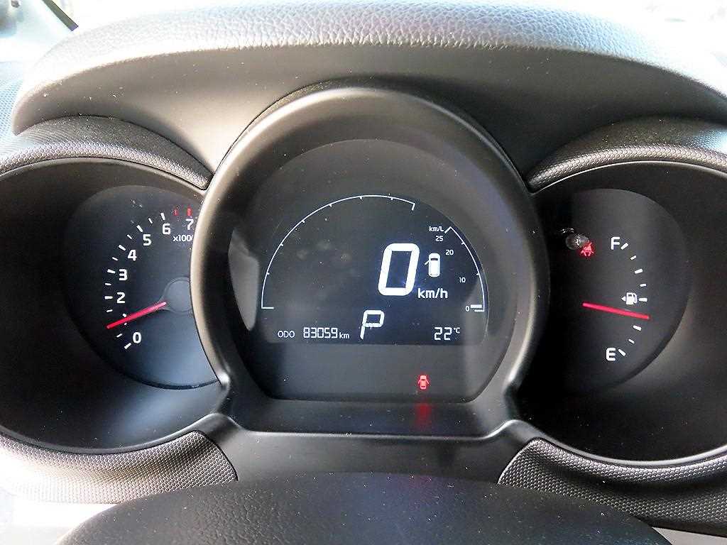 KIA Ray - Vista 9
