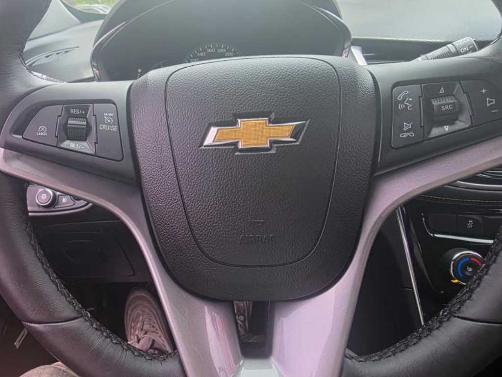 Chevrolet Trax - Vista 10