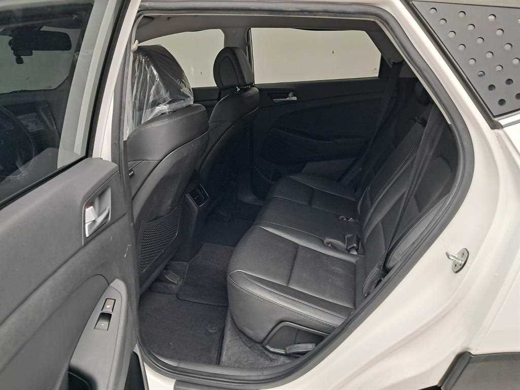 HYUNDAI Tucson - Vista 12