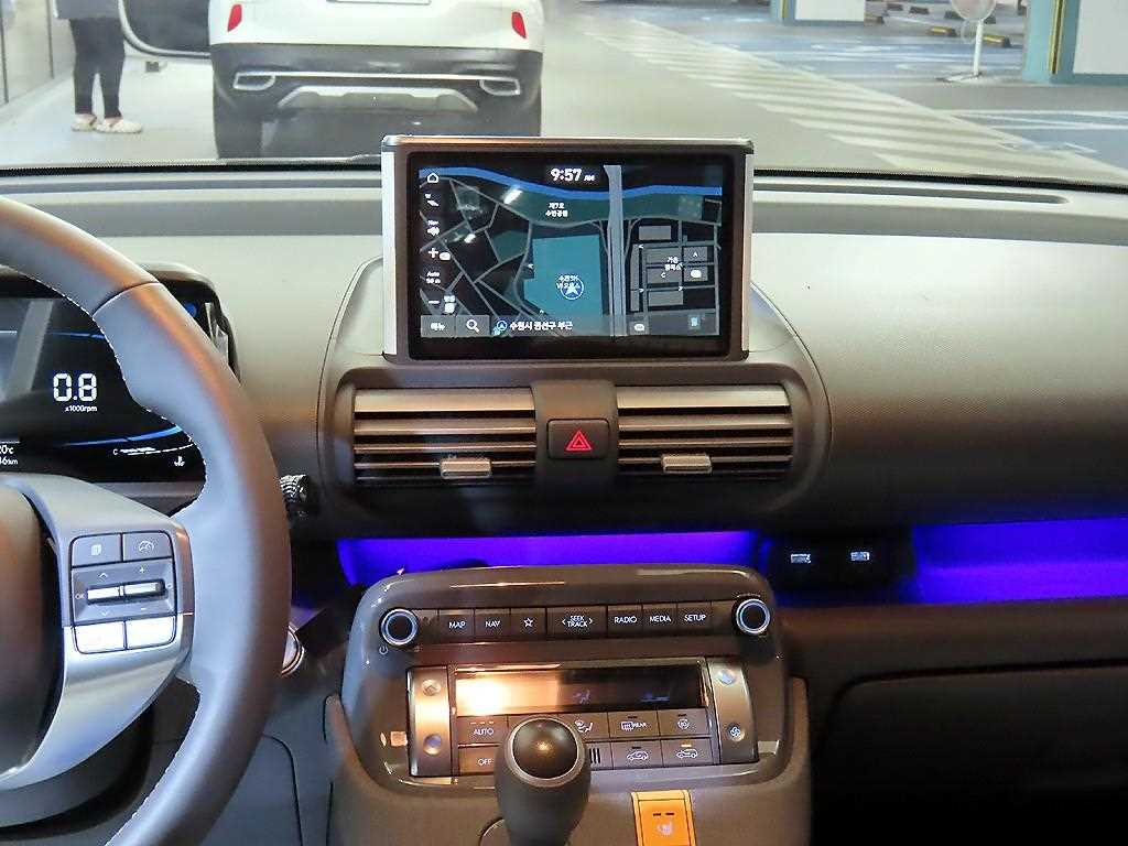 HYUNDAI Casper - Vista 11
