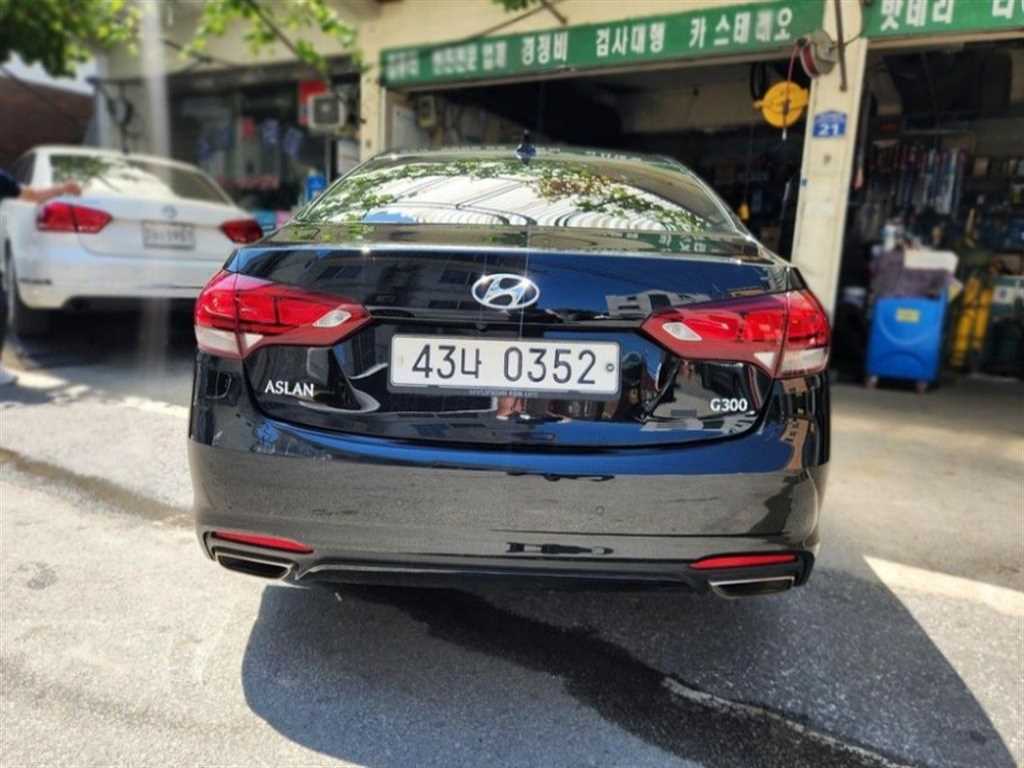 HYUNDAI Aslan - Vista 2