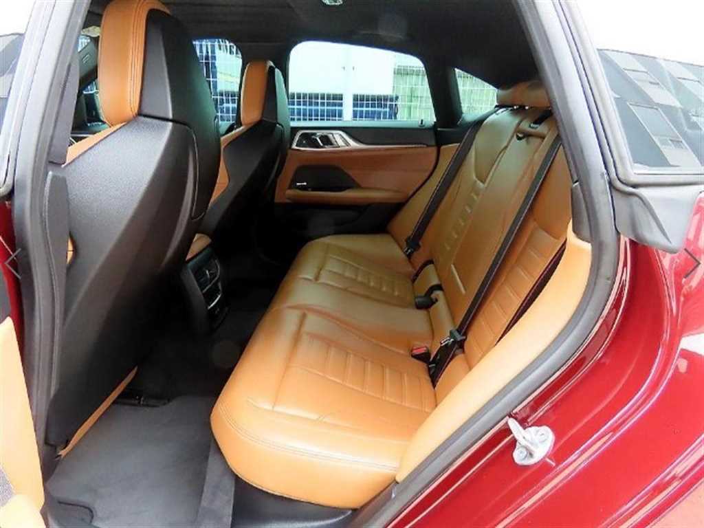 BMW i4 - Vista 7