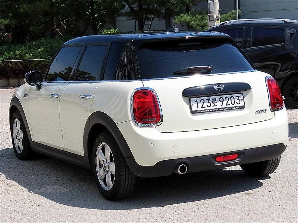 Mini Cooper - Vista 3