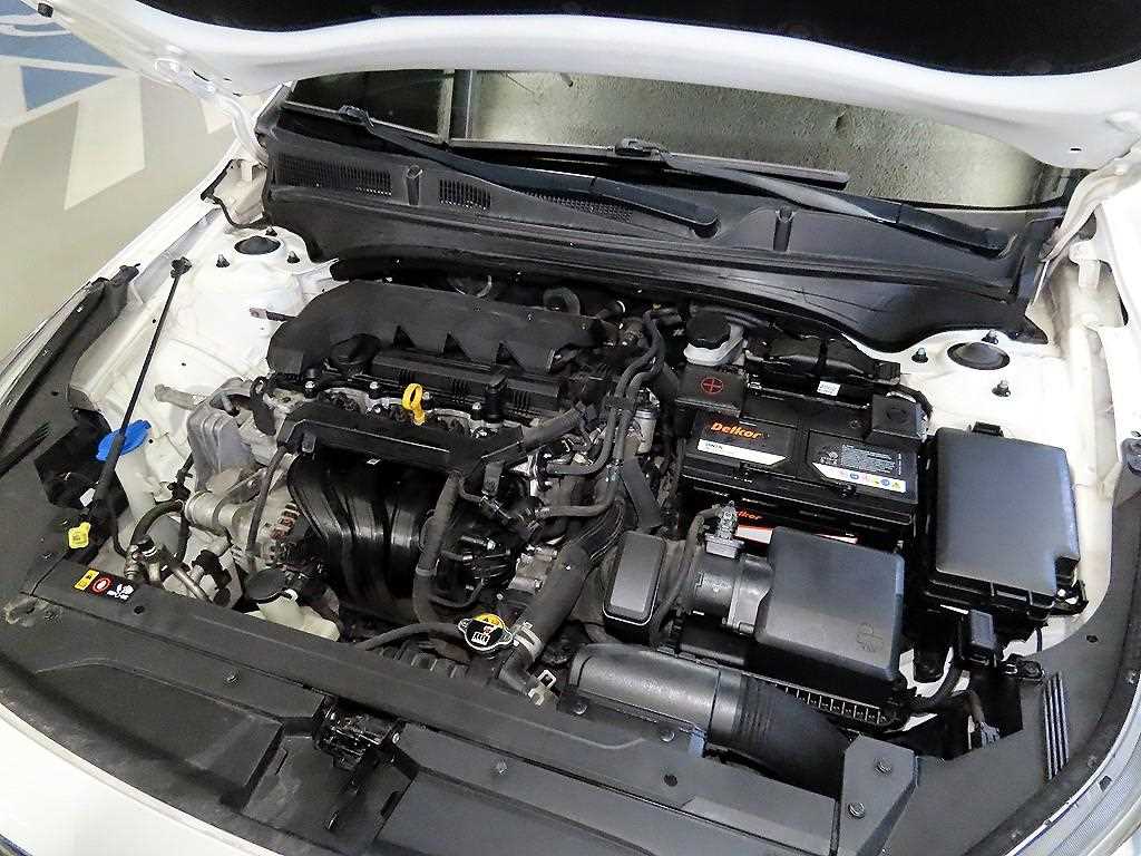 KIA K3 2019 Blanco - Importación desde Corea - HF Imports Iquique - Foto 17