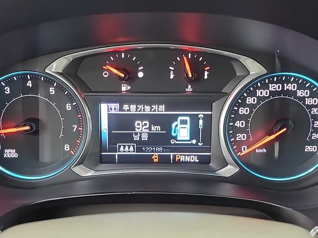 Chevrolet Malibu - Vista 6