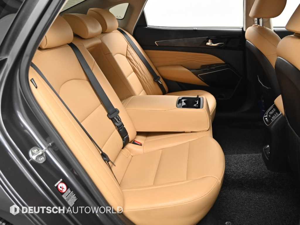KIA K7 - Vista 12