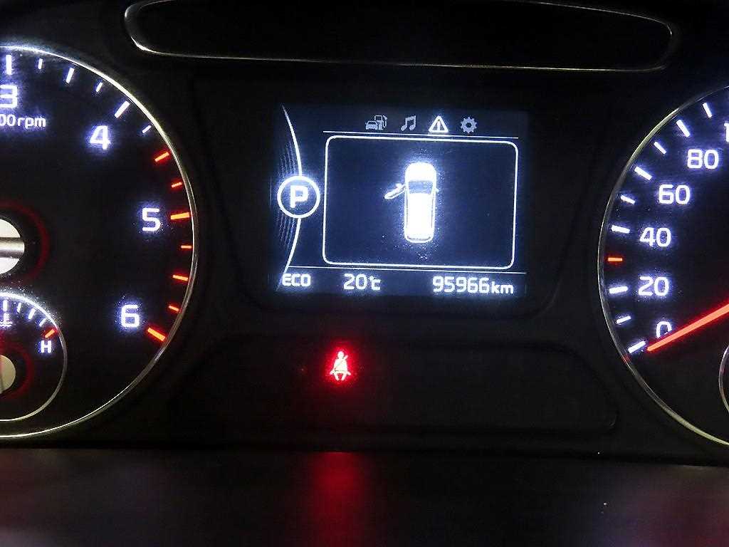 KIA Sorento - Vista 9