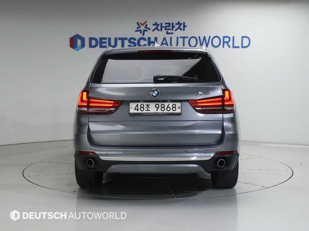 BMW X5 - Vista 4