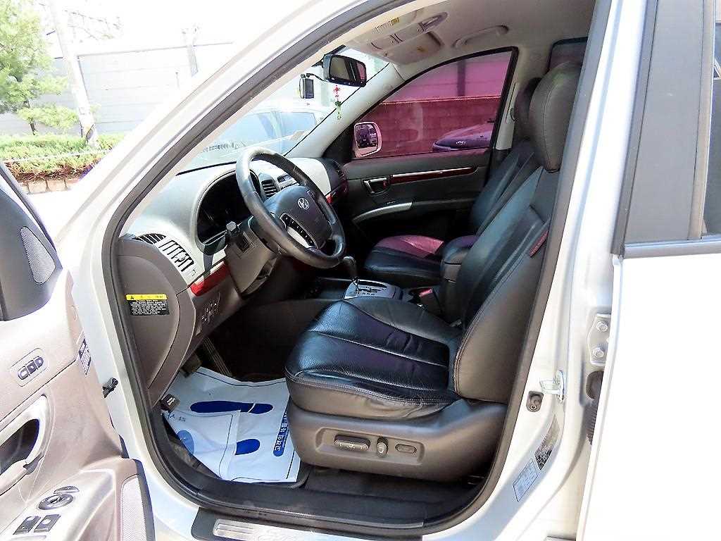 HYUNDAI Santa Fe - Vista 5