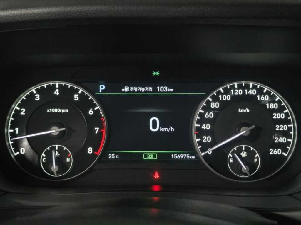 Genesis EQ900 - Vista 6