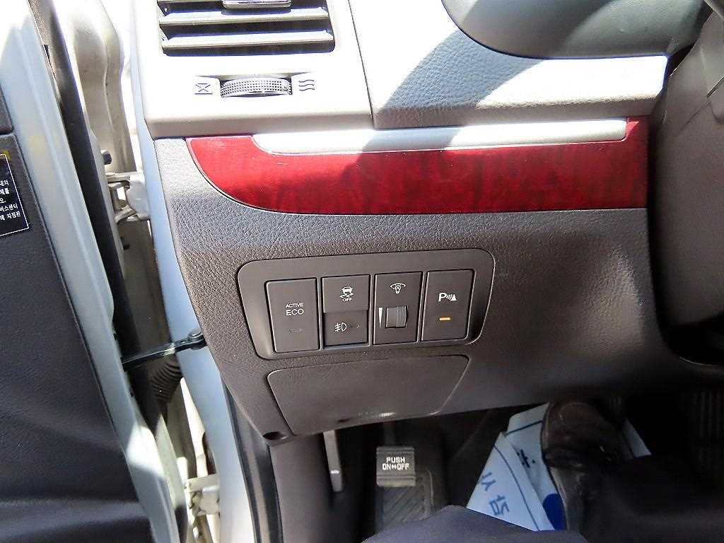 HYUNDAI Santa Fe - Vista 12