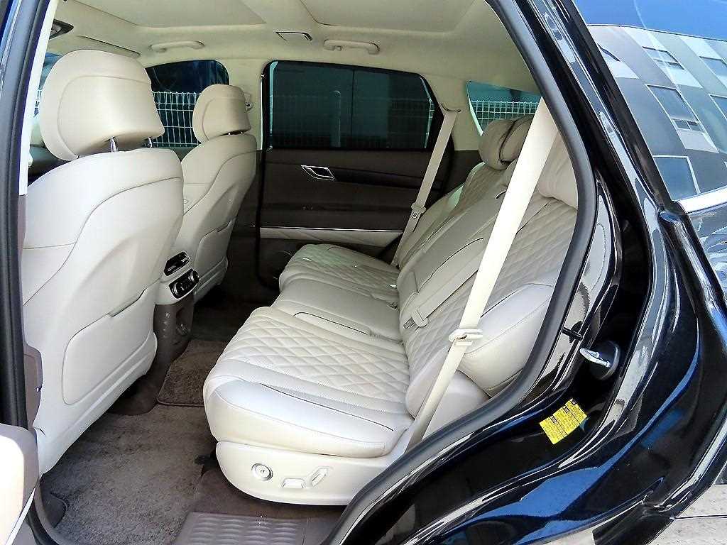 Genesis GV80 - Vista 6