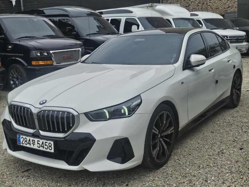 BMW 5 Series - Vista 2