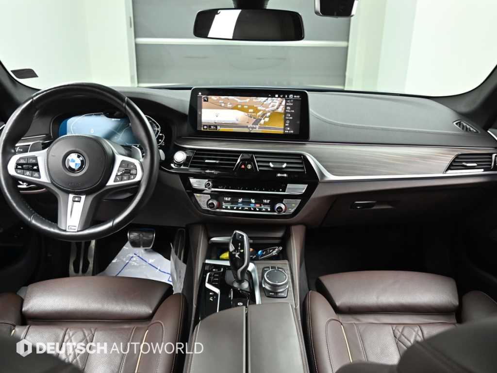 BMW 5 Series - Vista 7
