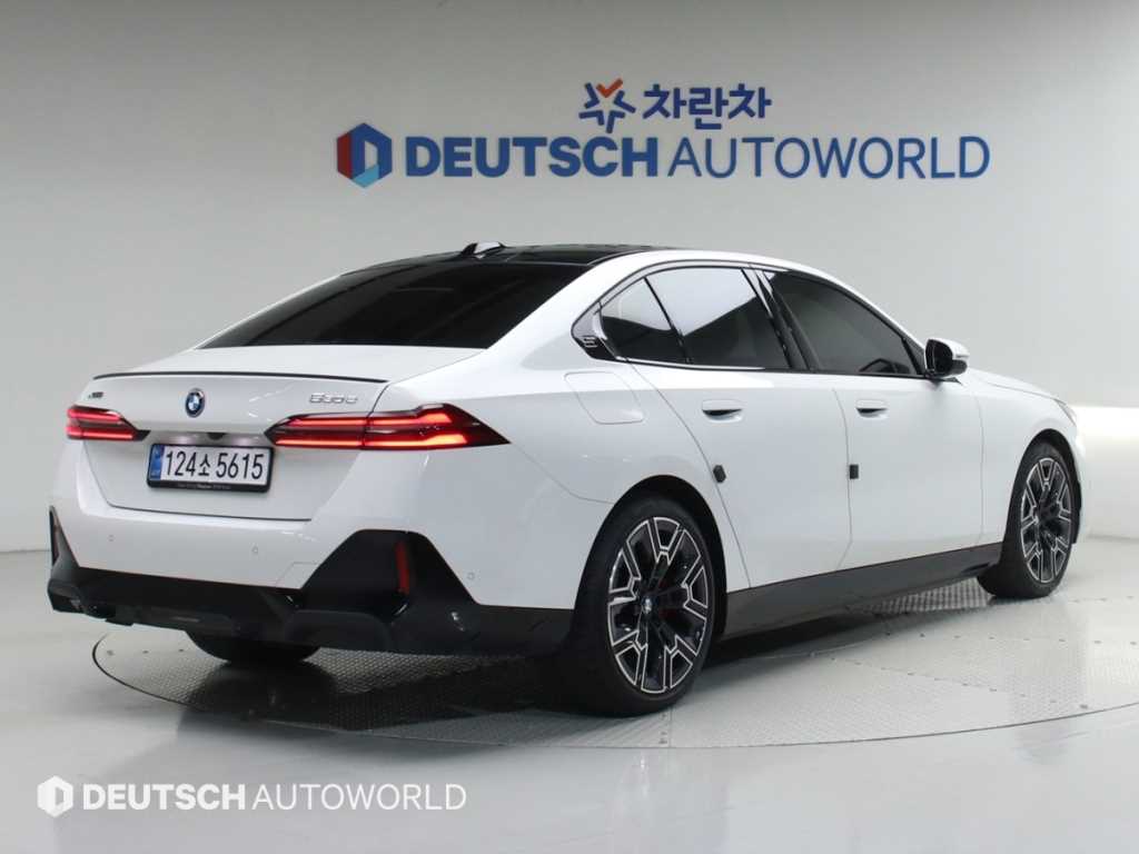 BMW 5 Series - Vista 2