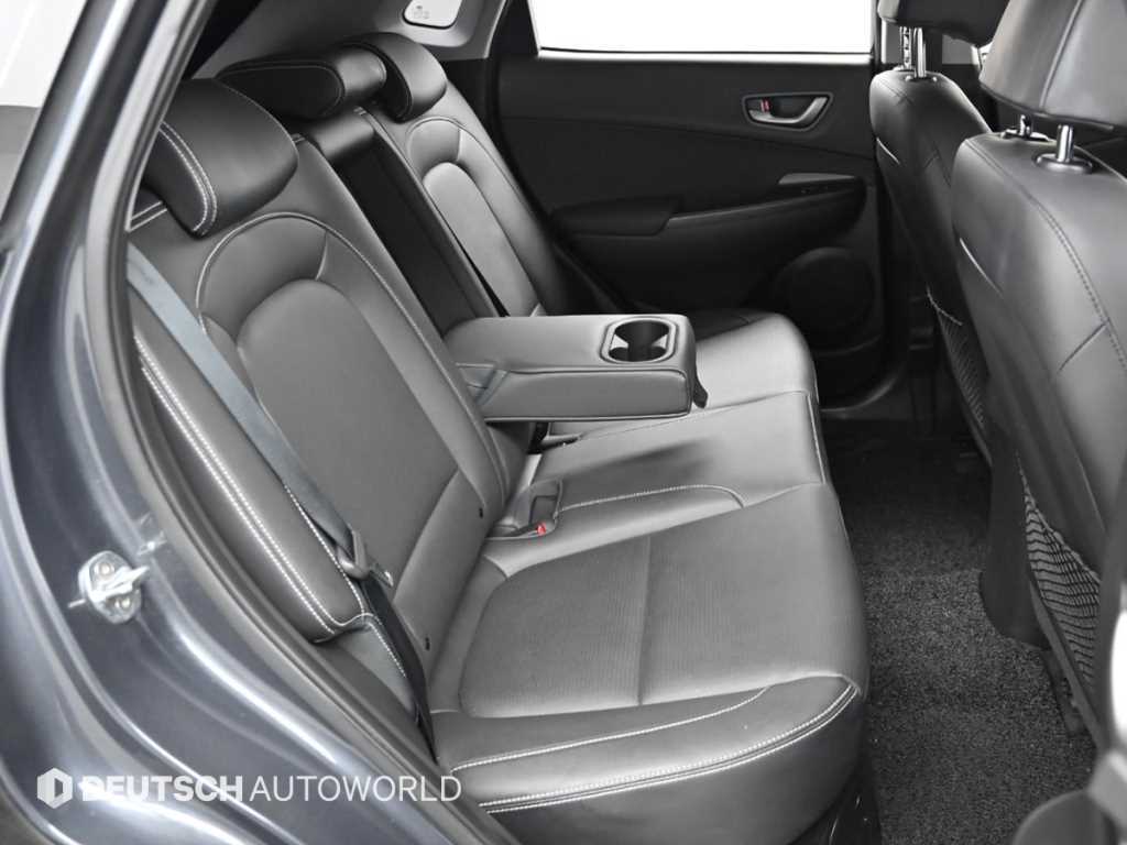 HYUNDAI Kona - Vista 12
