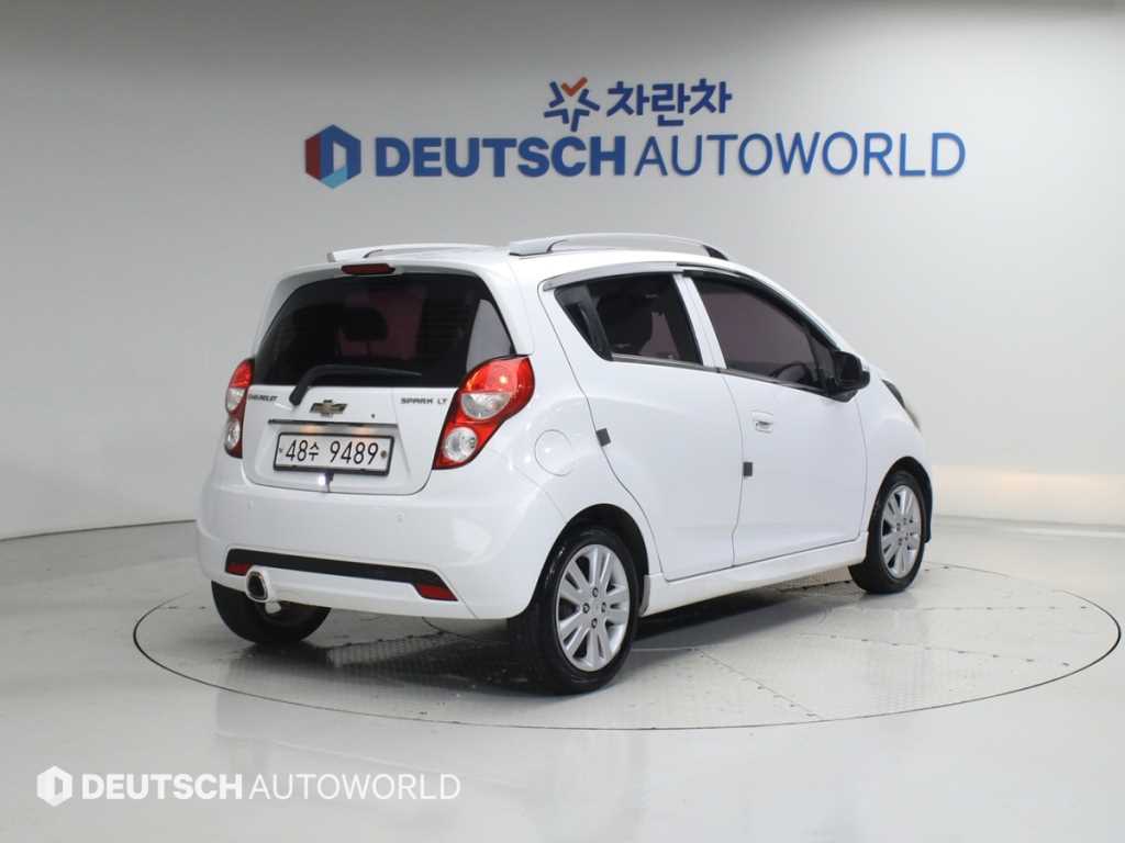 Chevrolet Spark - Vista 2