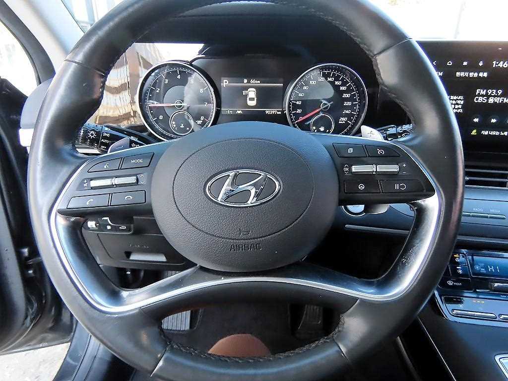 HYUNDAI Grandeur - Vista 8