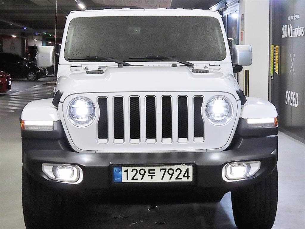 Jeep Wrangler - Vista 2