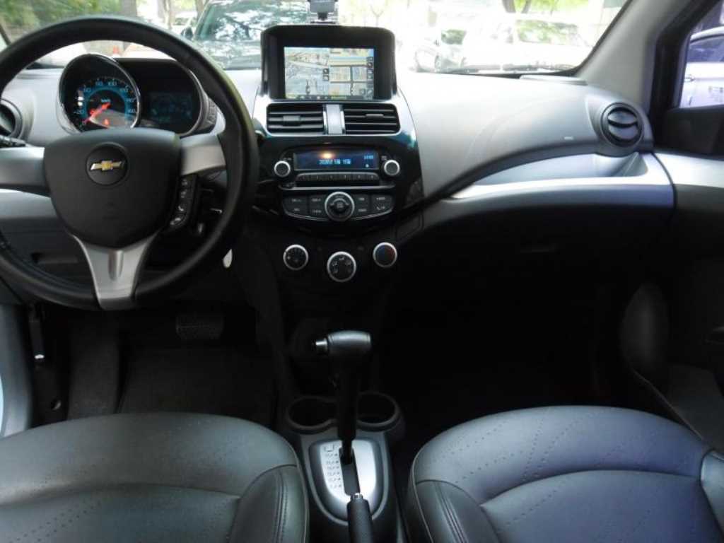 Chevrolet Spark - Vista 10