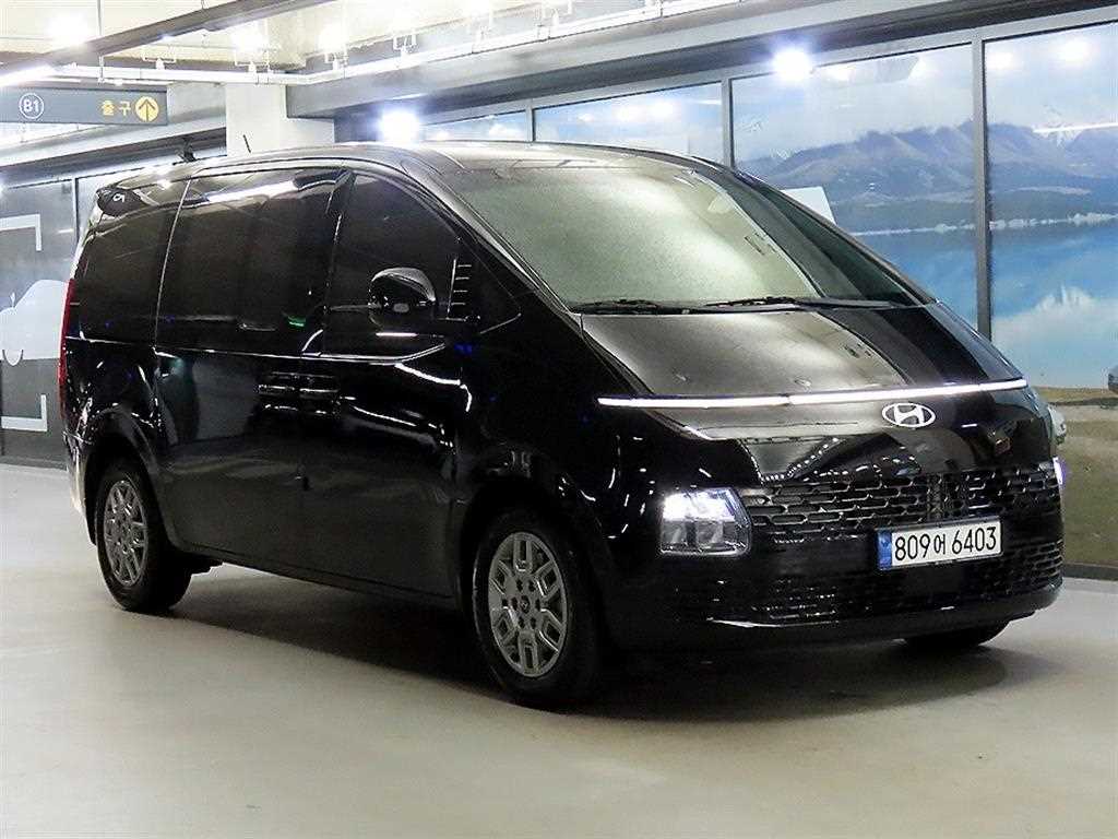 HYUNDAI Staria 2025 - Importación desde Corea - HF Imports Iquique - Foto 1