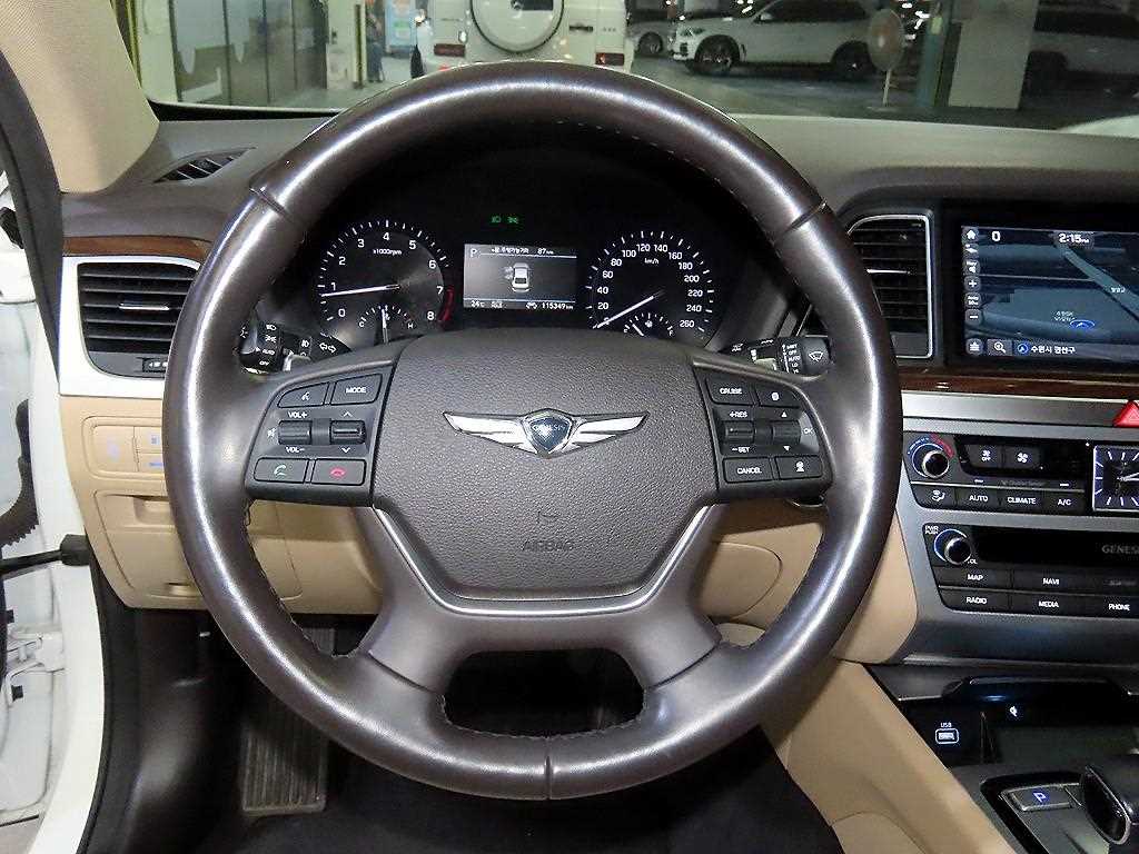 Genesis G80 - Vista 8