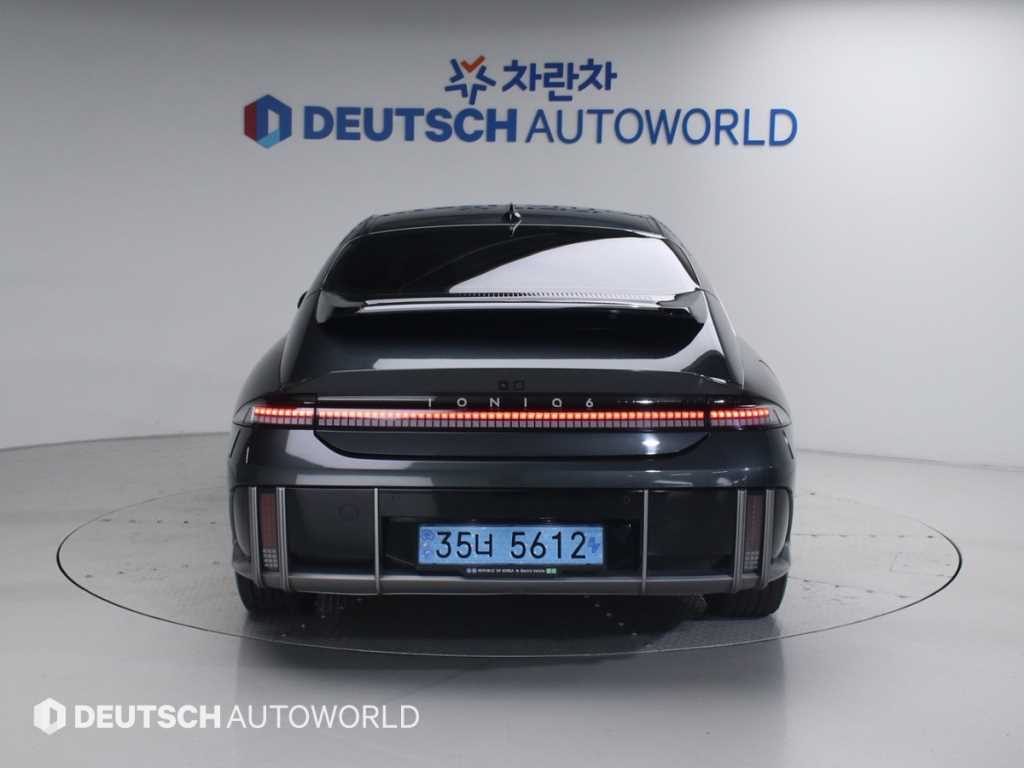 HYUNDAI Ioniq 6 - Vista 4