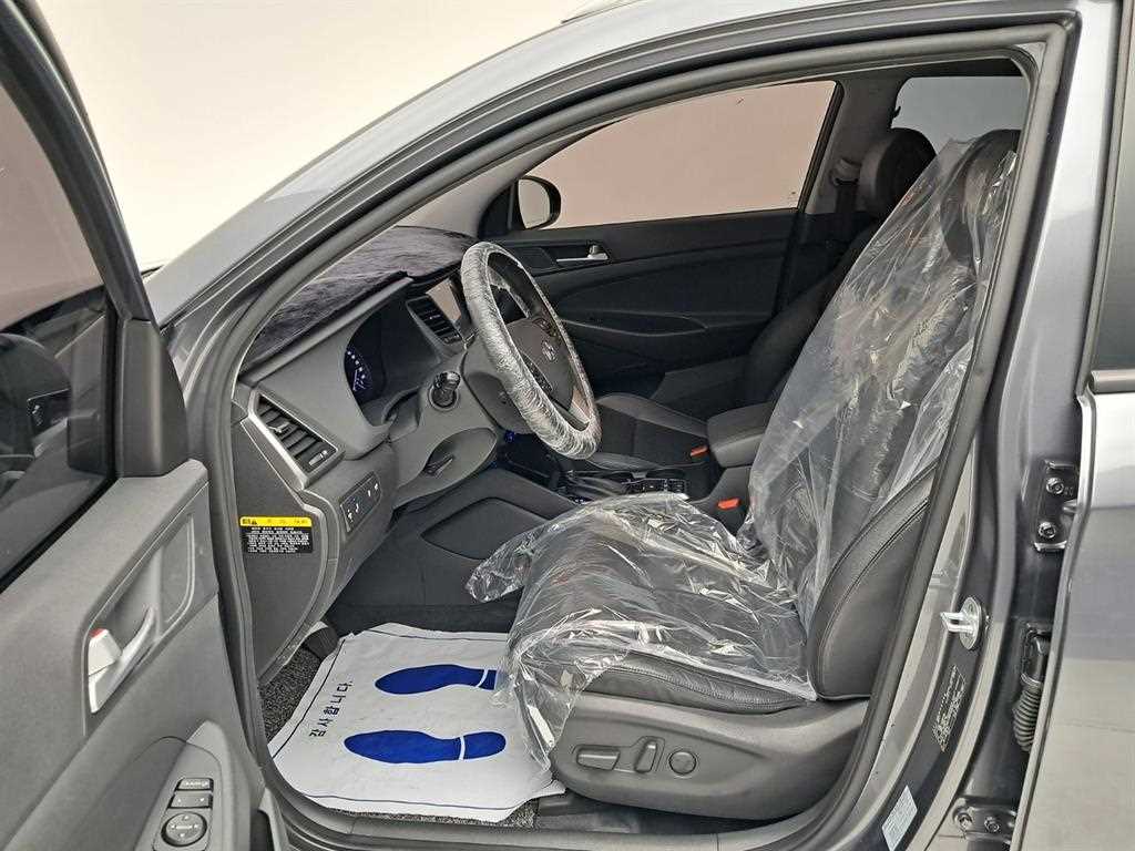 HYUNDAI Tucson - Vista 11