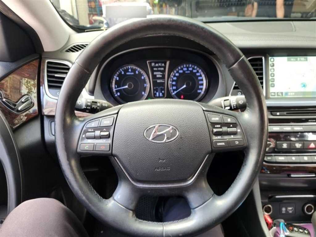 HYUNDAI Aslan - Vista 6