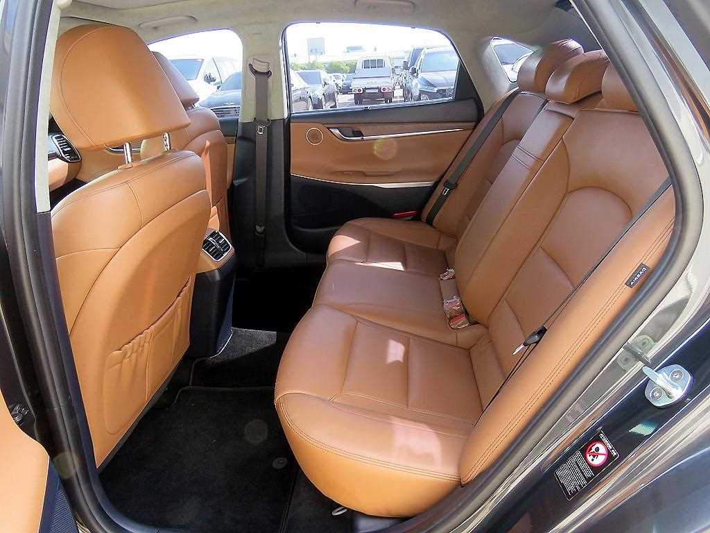 HYUNDAI Grandeur - Vista 7