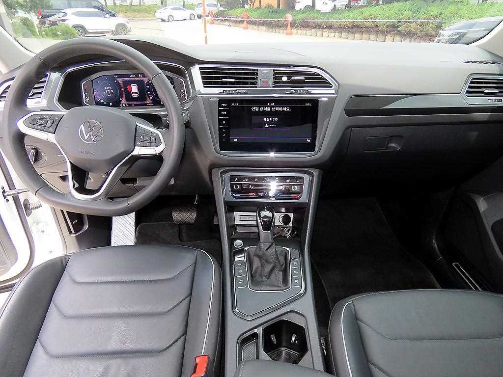 Volkswagen Tiguan - Vista 7