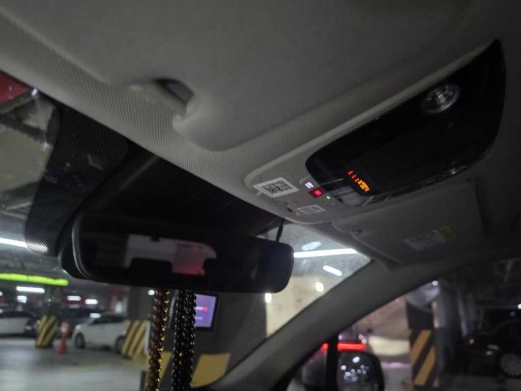 KIA Sorento - Vista 12