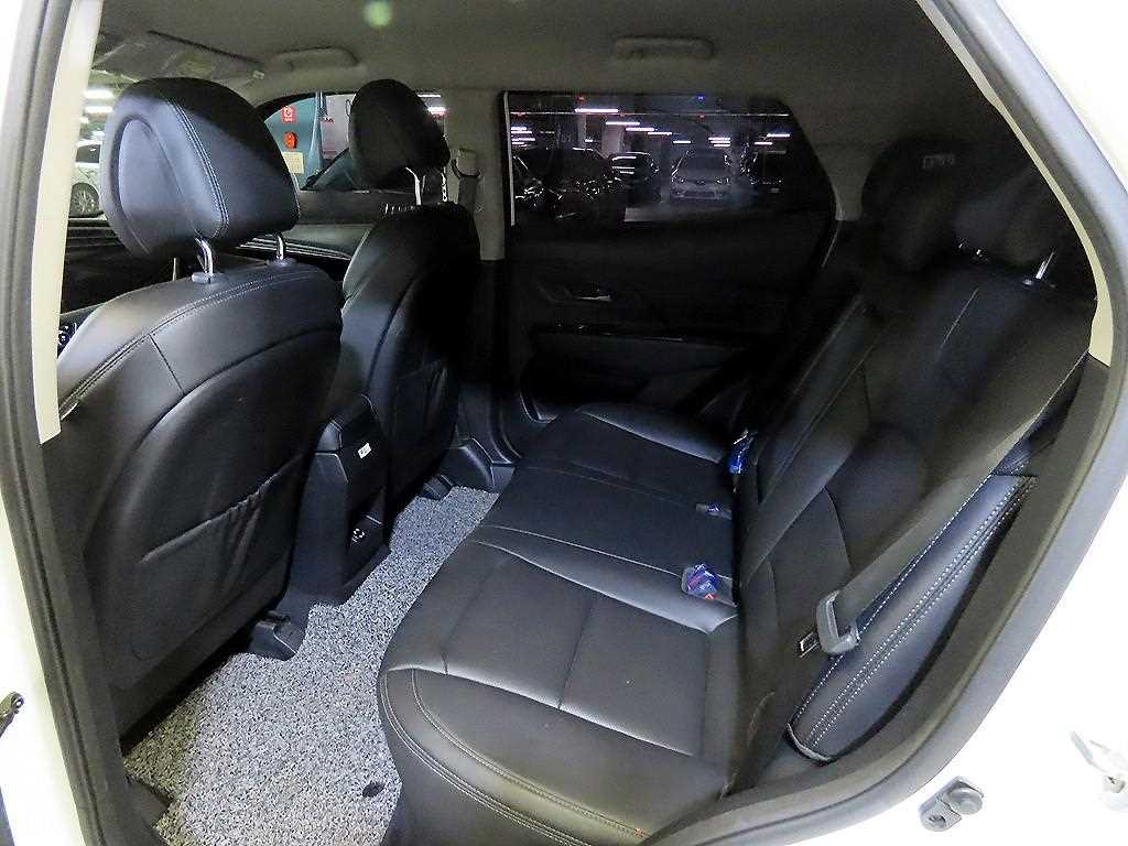 Ssangyong Korando - Vista 7