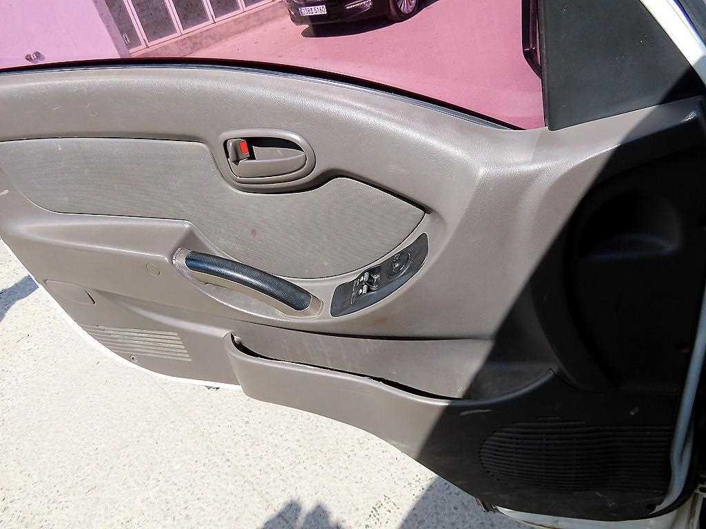 Small Truck Complaint (crane) 2014 Blanco - Importación desde Corea - HF Imports Iquique - Foto 13