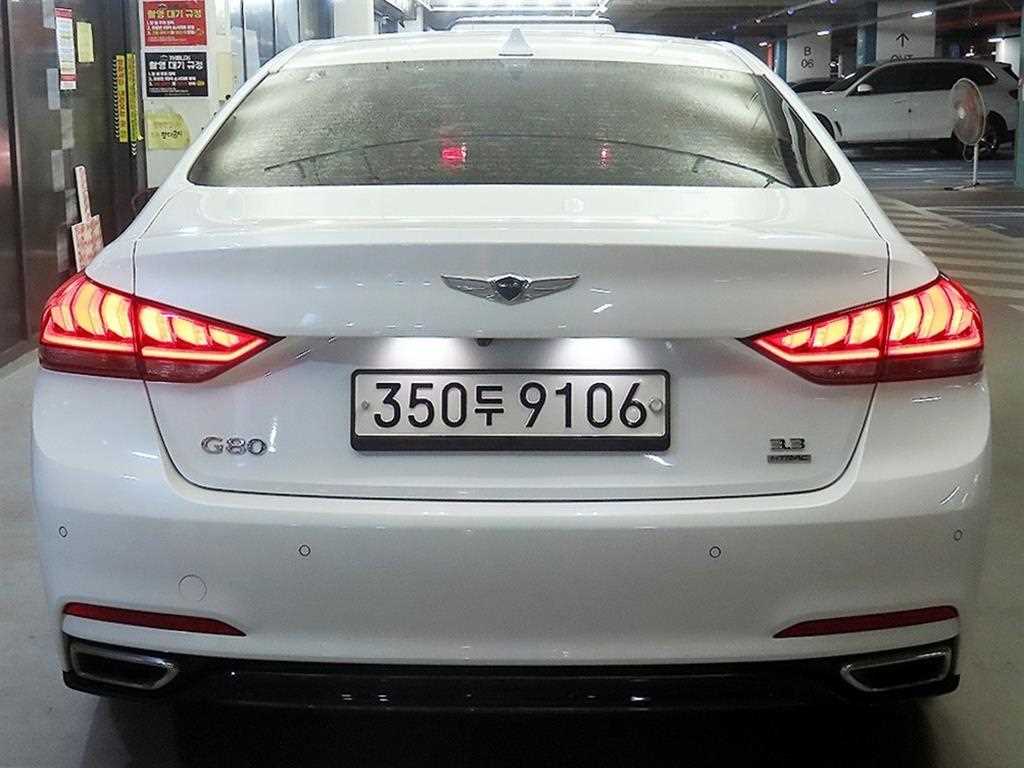 Genesis G80 - Vista 5