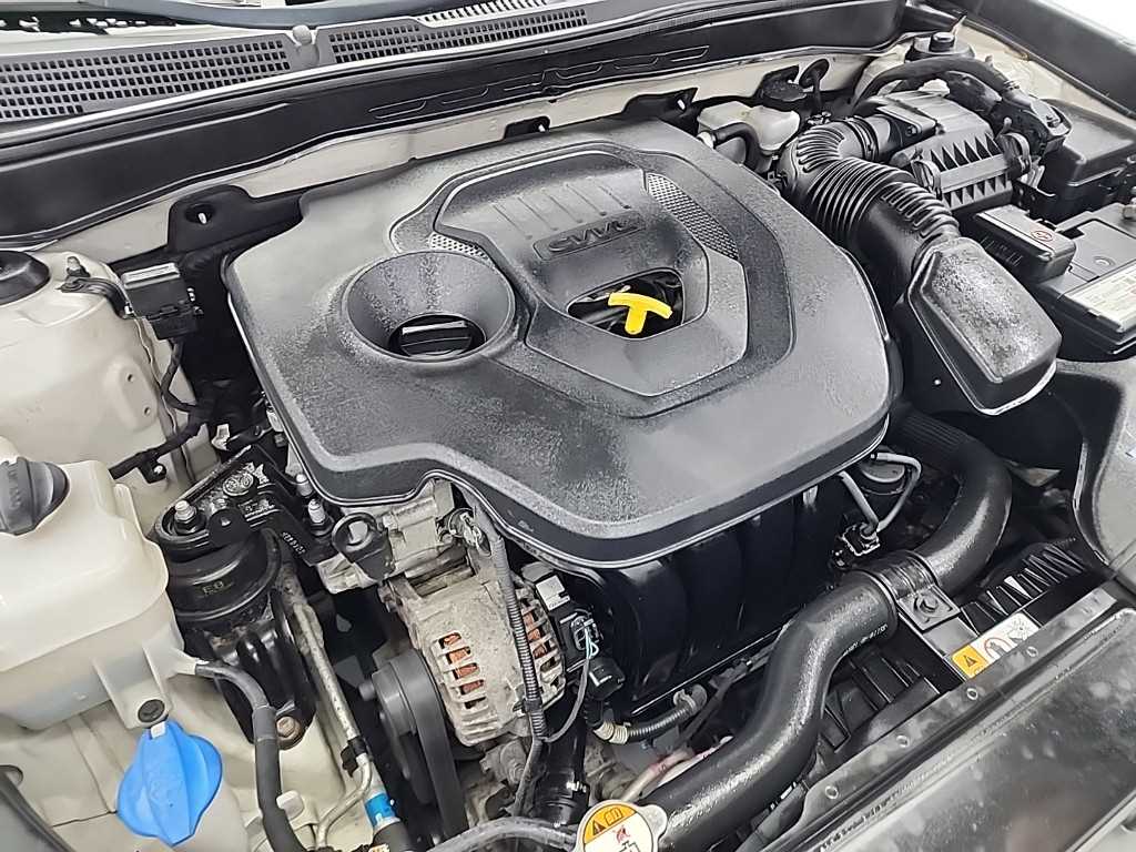 HYUNDAI Sonata - Vista 5