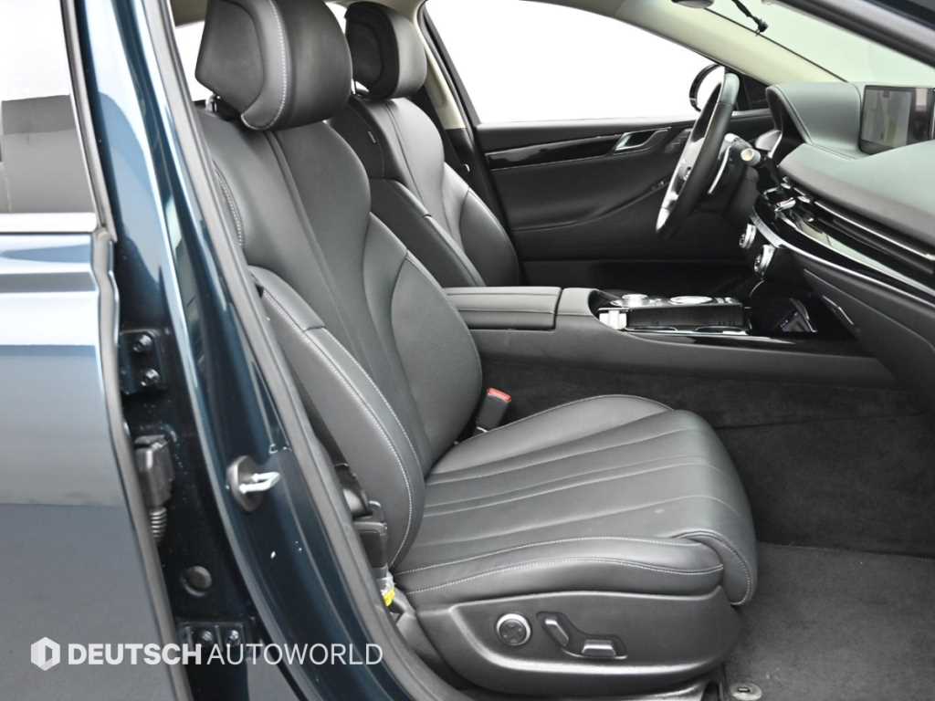 Genesis G80 - Vista 10