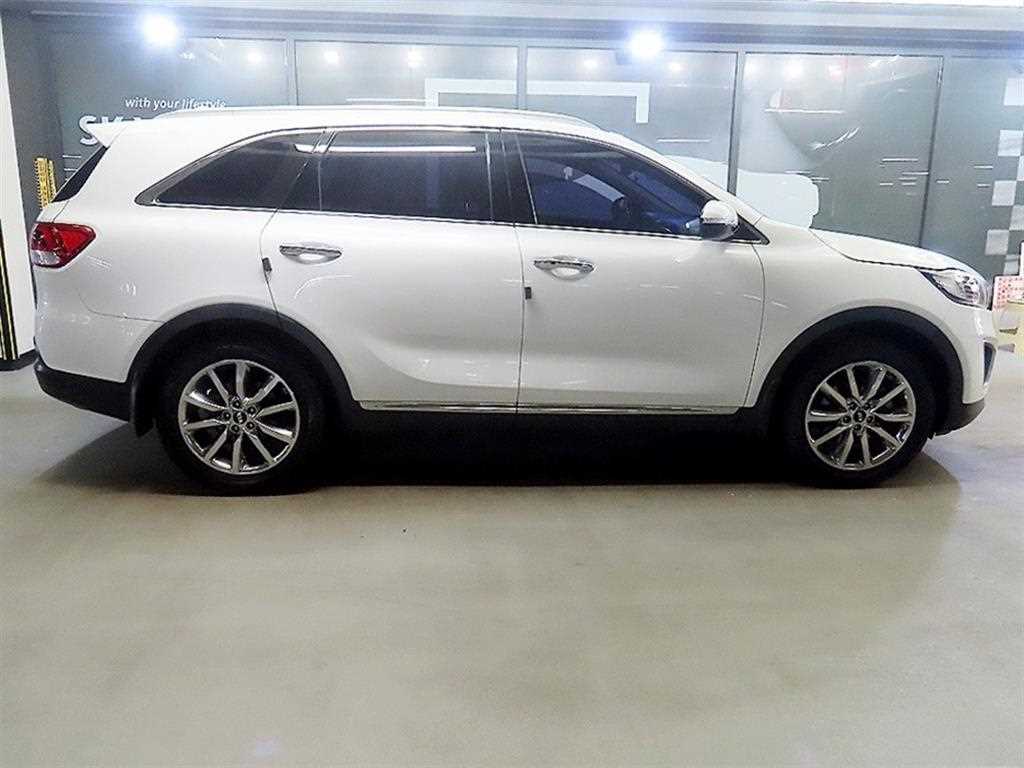 KIA Sorento - Vista 3