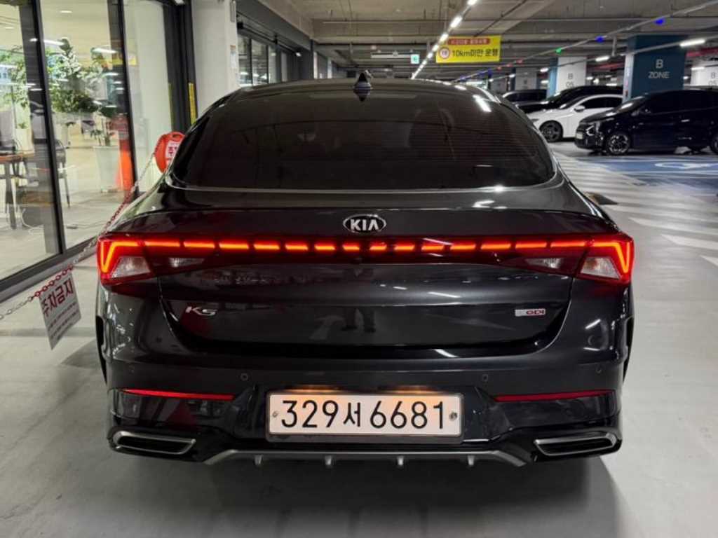 KIA K5 - Vista 5