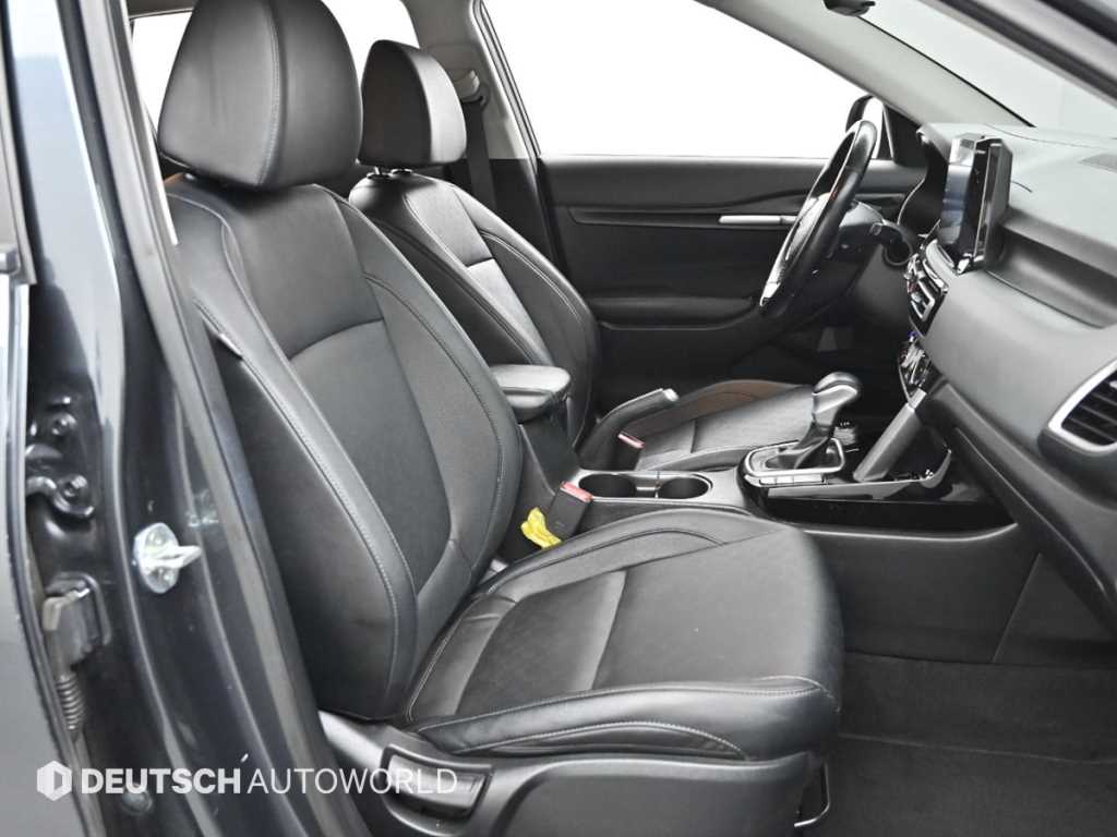 KIA Seltos - Vista 10
