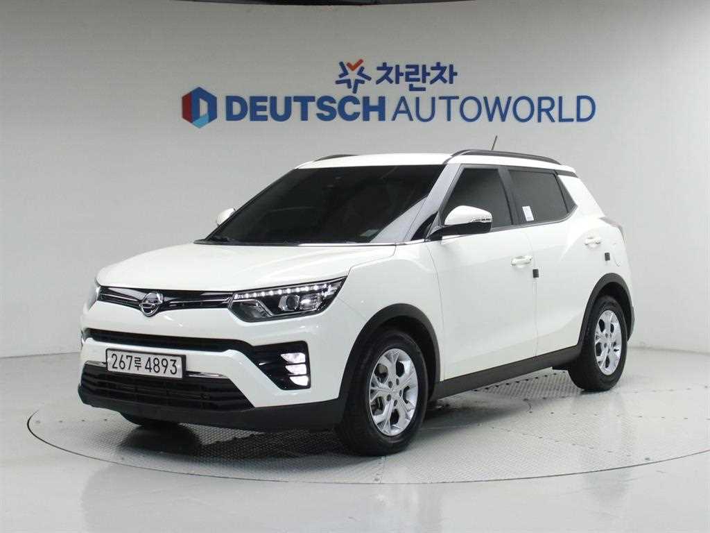 Ssangyong Tivoli 2022 Blanco - Importación desde Corea - HF Imports Iquique - Foto 1