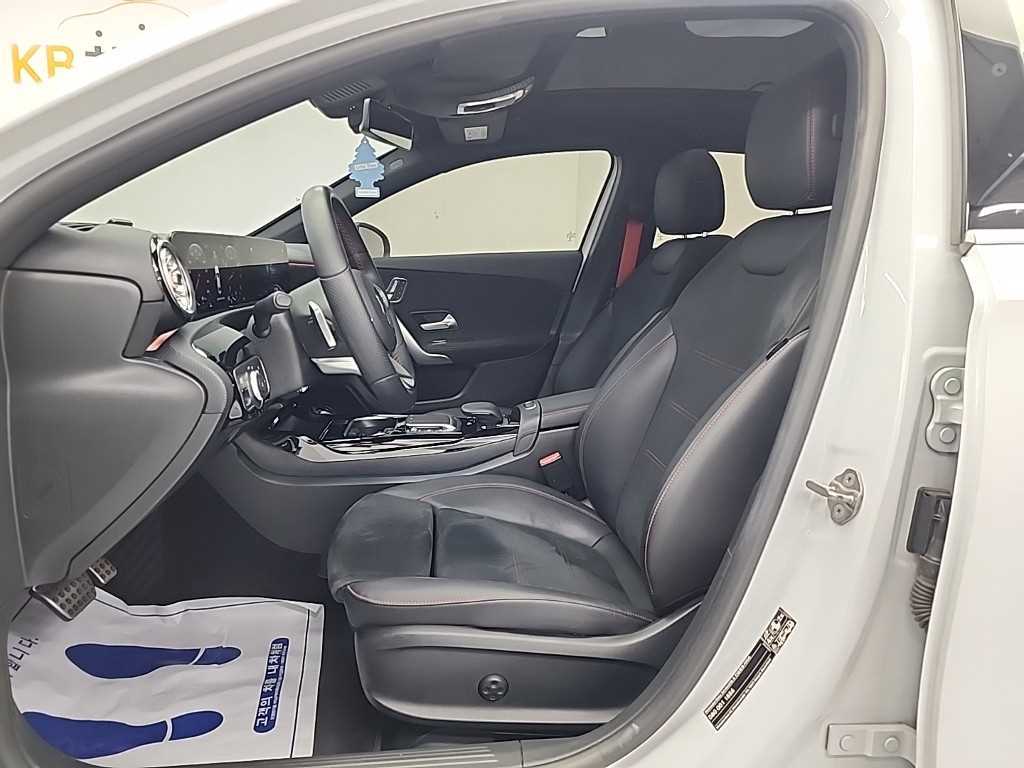 Mercedes Benz A Class - Vista 11